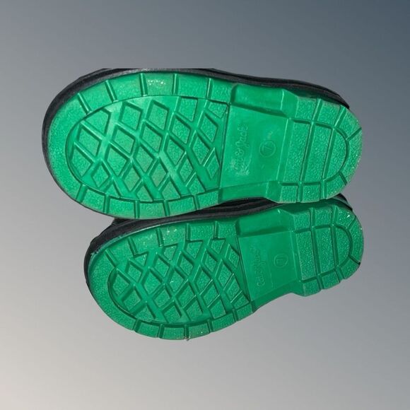 NWT Toddler Cat & Jack Gray Green Denver Slip On Winter Boots Size 7 - Picture 3 of 8